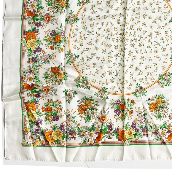 Liberty of London Silk Scarf 27in Square Graphic Floral Print Vintage 70s Retro - Picture 8 of 11